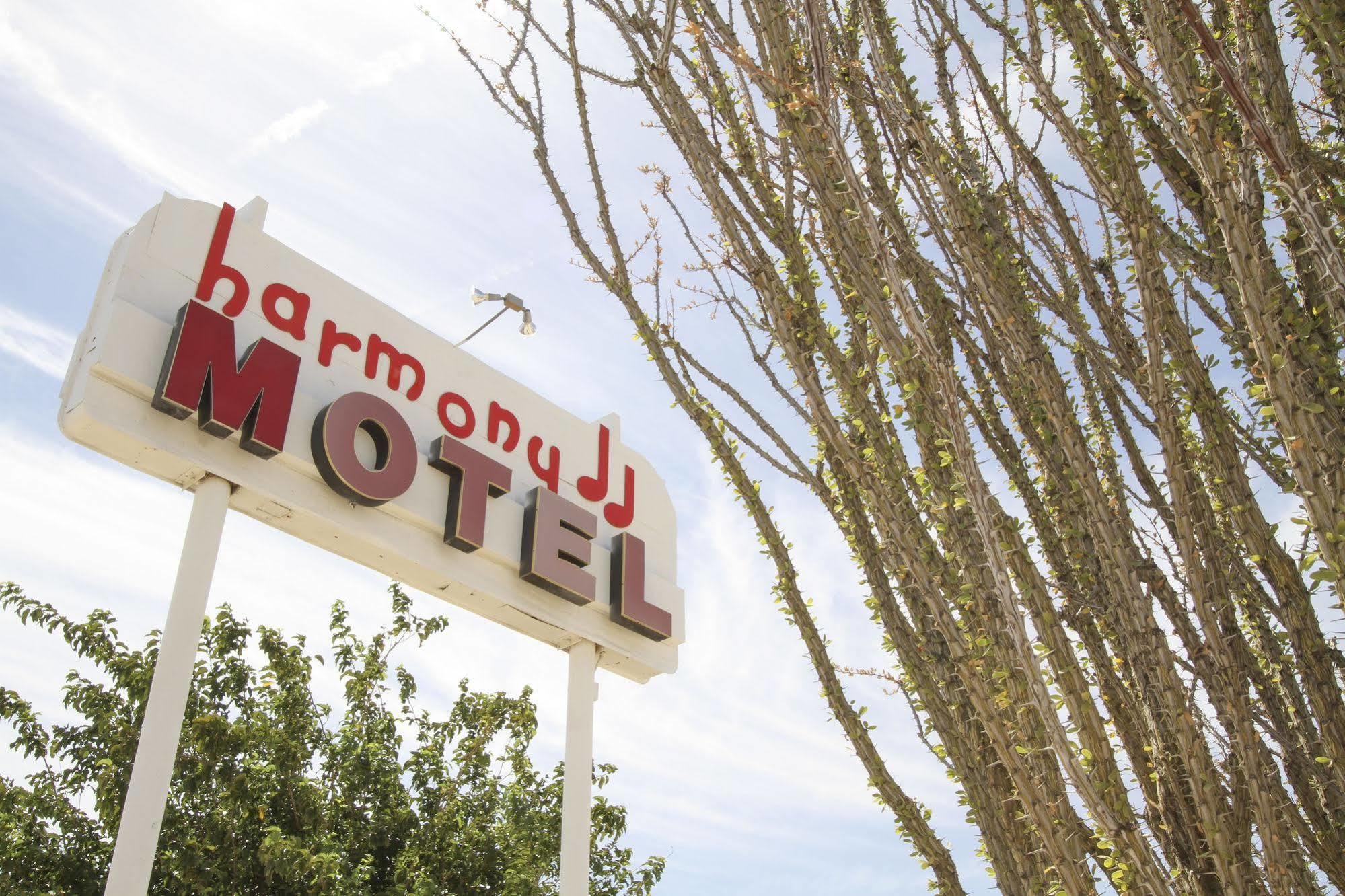 Harmony Motel 트웬티나인팜스 외부 사진